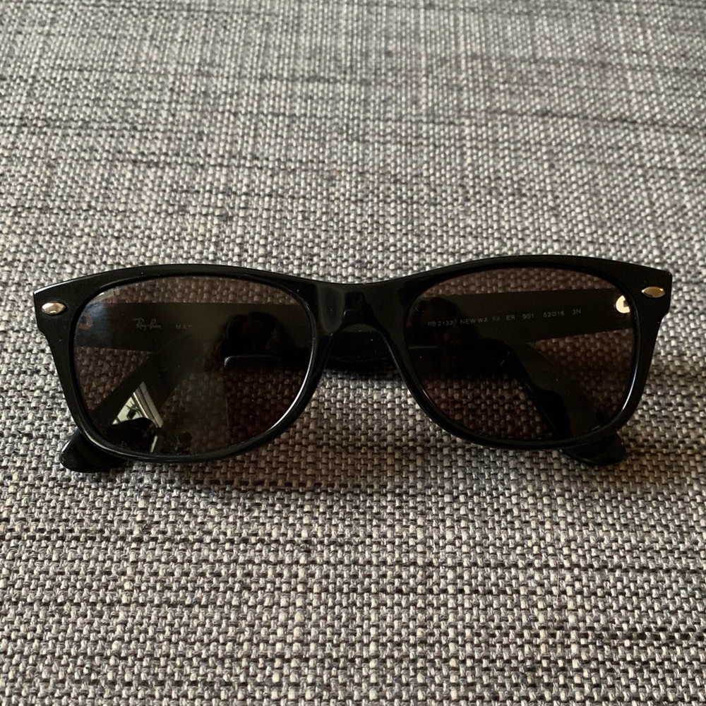Ray Ban black sunglasses